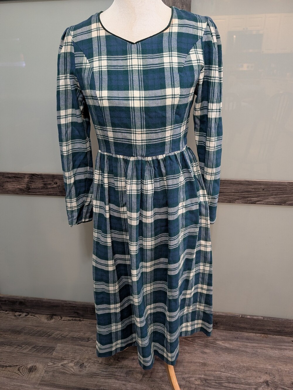 Vintage Laura Ashley Plaid Dress Fits Modern Small